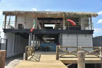 Sealion Dive Center - Pools