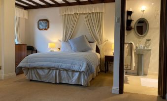 Cotswold House