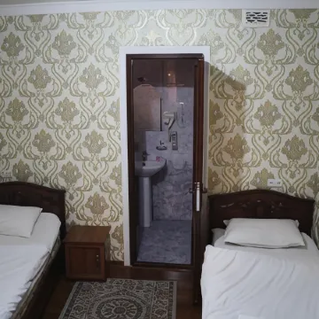 Tilyakori Hotel