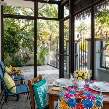 Casa Sonoma - Charming Condos Minutes from Beach & Reef