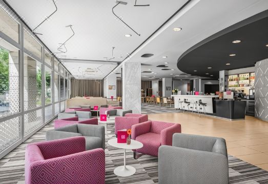 파크 인 바이 래디슨 부다페스트 객실 내부