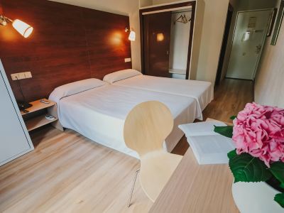 Hotel Embajador