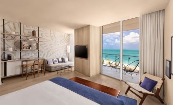 SLS Cancun Hotel & Residences