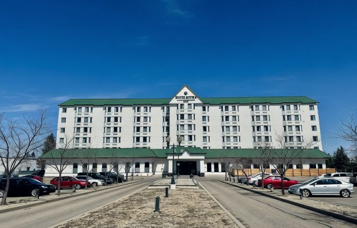 Divya Sutra Plaza and Conference Centre Calgary Airport