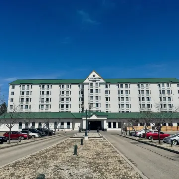 Divya Sutra Plaza and Conference Centre Calgary Airport