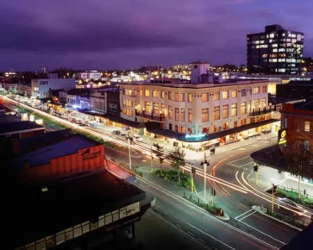 VR Hamilton Hotels in Hamilton