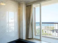 Little Piggy B&B Hotels near Spring Scream