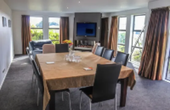 科爾雷恩套房公寓