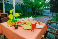 Sanda Hiru Guest