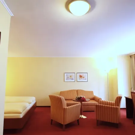 Central Gasthof Отели в г. Бад-Ольдесло