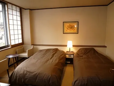 Omeitei Tsuji Ryokan Shofukuji 주변 호텔