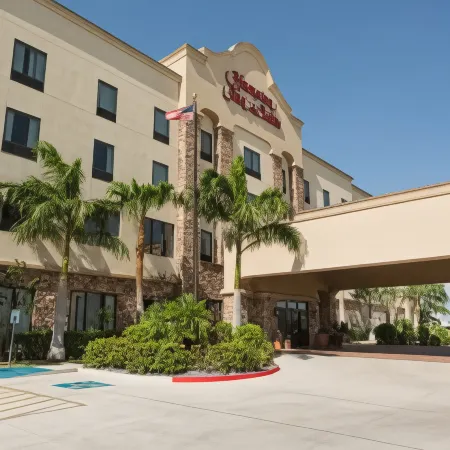 Hampton Inn & Suites Mission