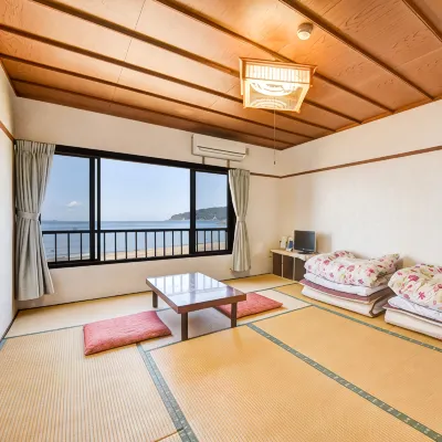 Minshuku Oshinaya Hotel a Kyonan