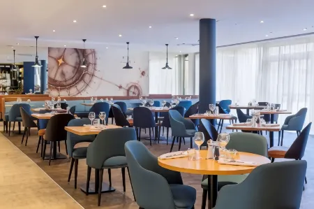 BestWestern Plus Hotel Admiral Отели в г. Шазе-д'Азерг