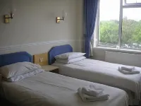 橋樑酒店 鄰近Wheatfields Allotment的酒店