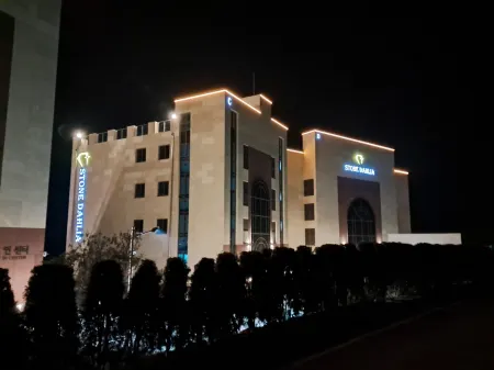 Hampyeong Stone Delia Отели в г. Хампхён