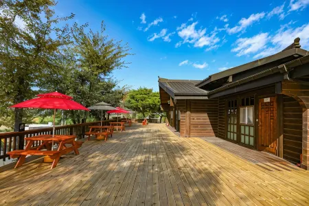 Gyeongju Soriji Pension Отели рядом с достопримечательностью «Яндон»