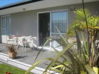 Buller Court on Palmerston