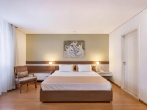 ホテル クリスタル ロンドリナのホテル