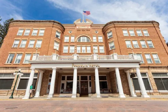 Historic Franklin Hotel Отели в г. Дедвуд