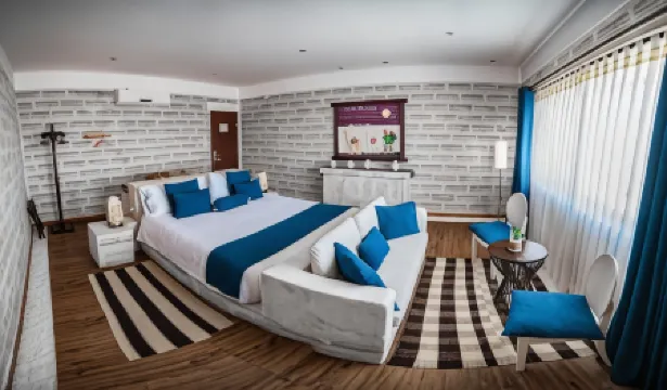 Hotel de SAL Luna Salada