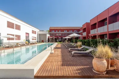 Hotel da Barrosinha Igreja do Convento de Santo Antonio e Capela das Onze Mil Virgens附近的飯店