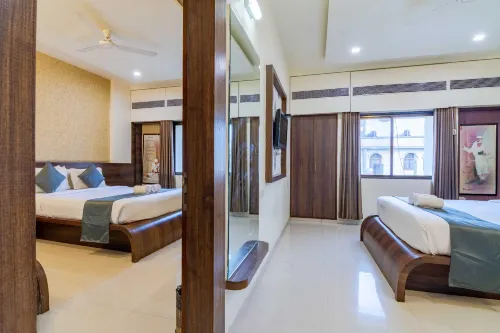 Hotel Saishree`