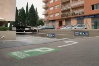 Ibis Styles Figueres Ronda - parking