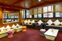 Shangri-la Boutique Hotel - Hosteller