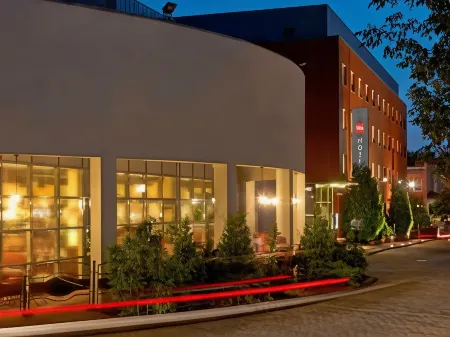 宜必思波茲南老城酒店