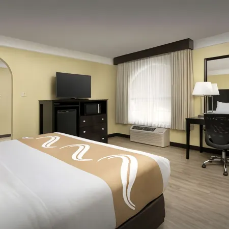 Quality Inn & Suites Gallup I-40 Exit 20