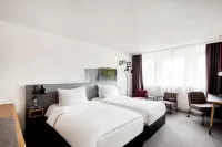 Pentahotel Brussels City Centre - Parking