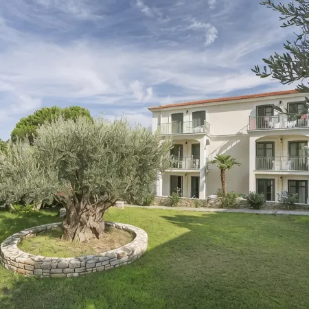 Kyveli Hotel Apartments