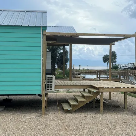 Waterfront & 4 minutes from the Gulf of Mexico