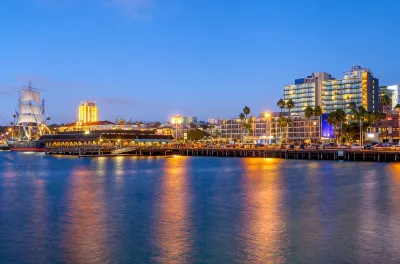 Wyndham San Diego Bayside Hotel berhampiran Penyerahan Tanpa Syarat