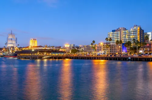 Wyndham San Diego Bayside - Пляж