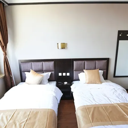 Fengning Bashang Grassland Ziyun Villa