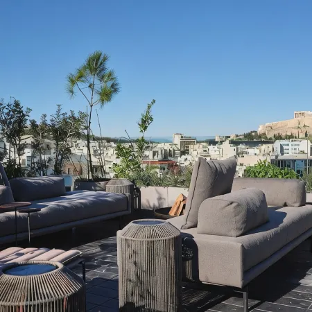 Monastik Living in Athina Отели рядом с достопримечательностью «Конгресс-центр Aigli Zappeion»