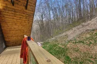 Lux Sunset Smoky Mountain Views! HotTub, GameRm & Theatre -Maggie Valley-Sylva - Bergblick