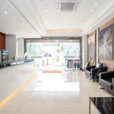 Century Boutique Hotel Hotels near Wuhandong Railway Station