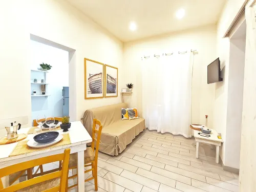 Summer House - 2-Star