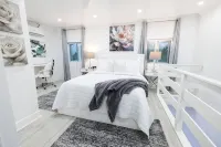 Oasis on Poitier in Nassau Bahamas - your private retreat. - 2-Star