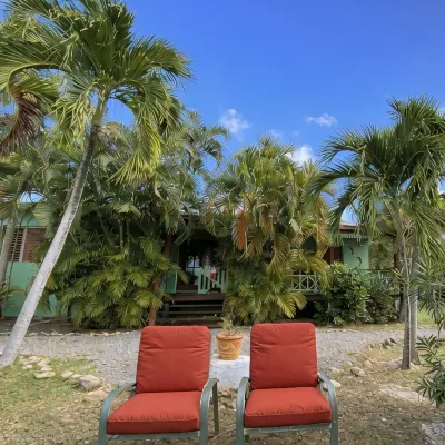 The Greenside Cottages - Private Tropical Garden - Residential Area 5 Mins from the Beach Hotels near VC Bird Monument