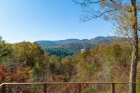 New Listing! Luxury mountain view cabin in the heart of Aska Adventure area - Mountain view