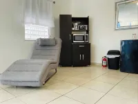 Caracoles #1 Apartment 7 Min to Airport & FREE WI-FI