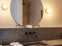 ريجا سويتس أنتويرب Hotels near هيستوريش سنتروم