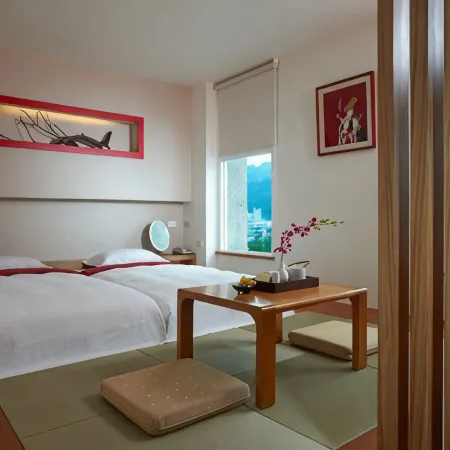 Hwa Ger Hot Spring Hotel