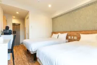 Hotel Living Inn Kenchoumaeeki - 2-Star