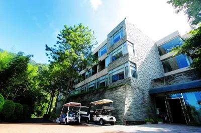 Cedarwood Villa Hotels in Tai'an Hot Spring
