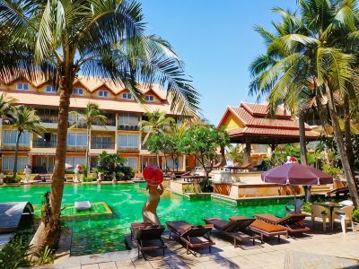 Villa Thongbura